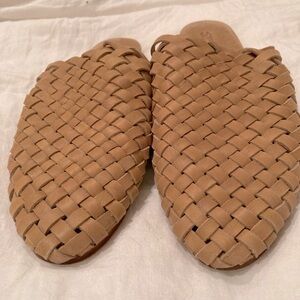 At. Agni Woven Mules